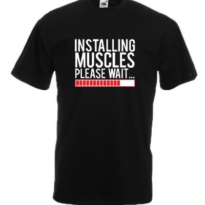 Installing Muscles T-Shirt με στάμπα